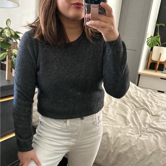 Charter Club 100% Cashmere Crew Pullover Sweater. Size M - Picture 1 of 9